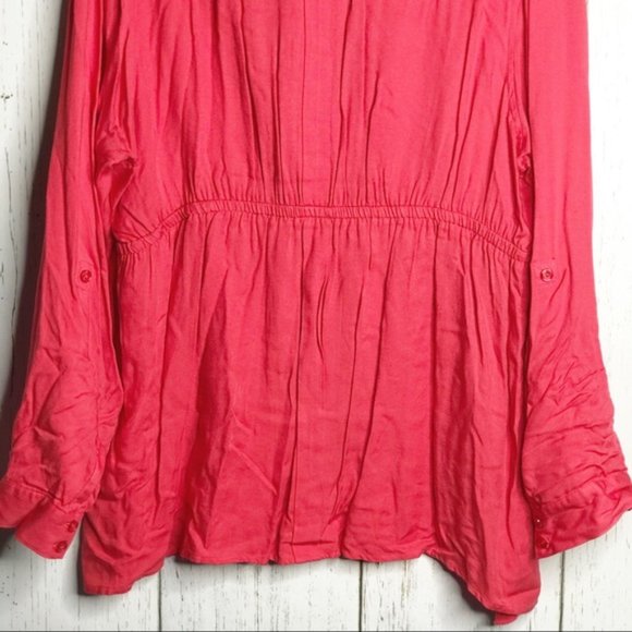 Torrid Plus 2 Red Empire Waist Button Front Blouse NWT - Picture 6 of 9
